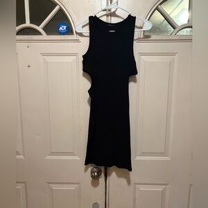 Elegant Black Sleeveless Dress